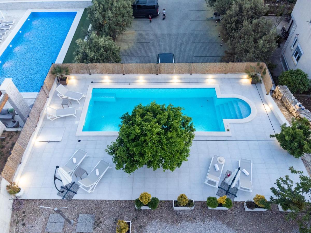 Sun gardens Villa Šibenik Exteriör bild
