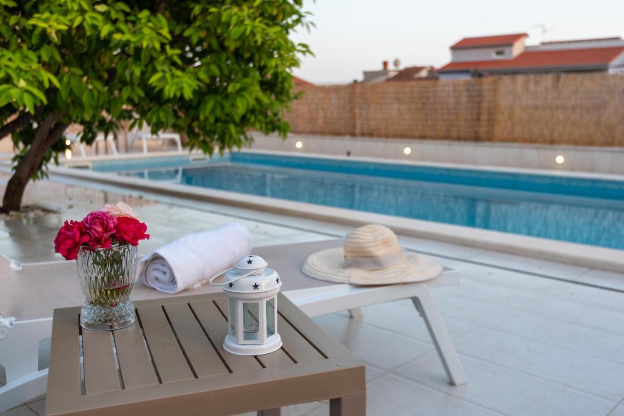 Sun gardens Villa Šibenik Exteriör bild