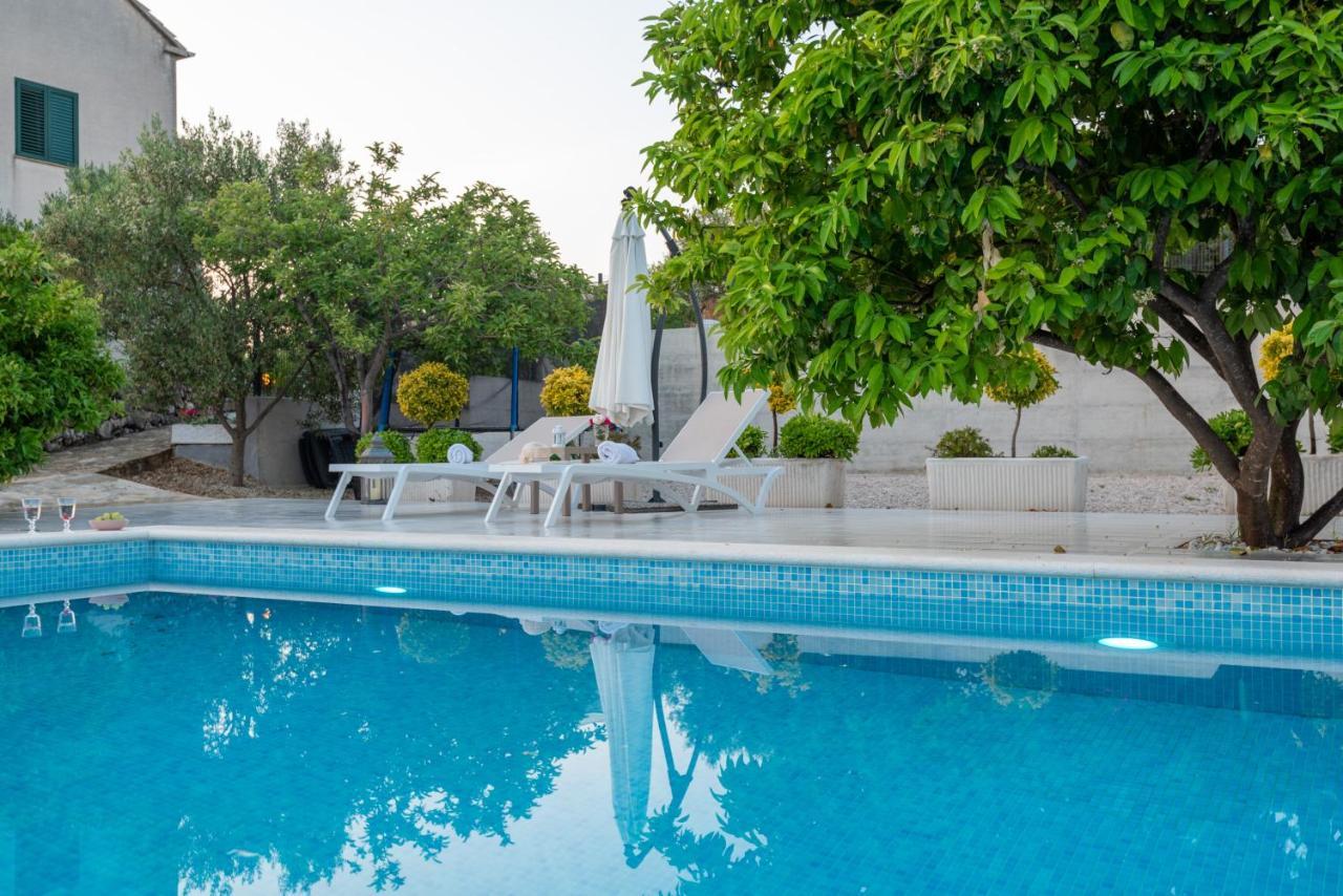 Sun gardens Villa Šibenik Exteriör bild