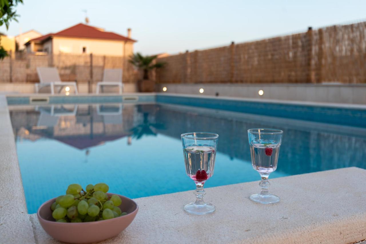 Sun gardens Villa Šibenik Exteriör bild
