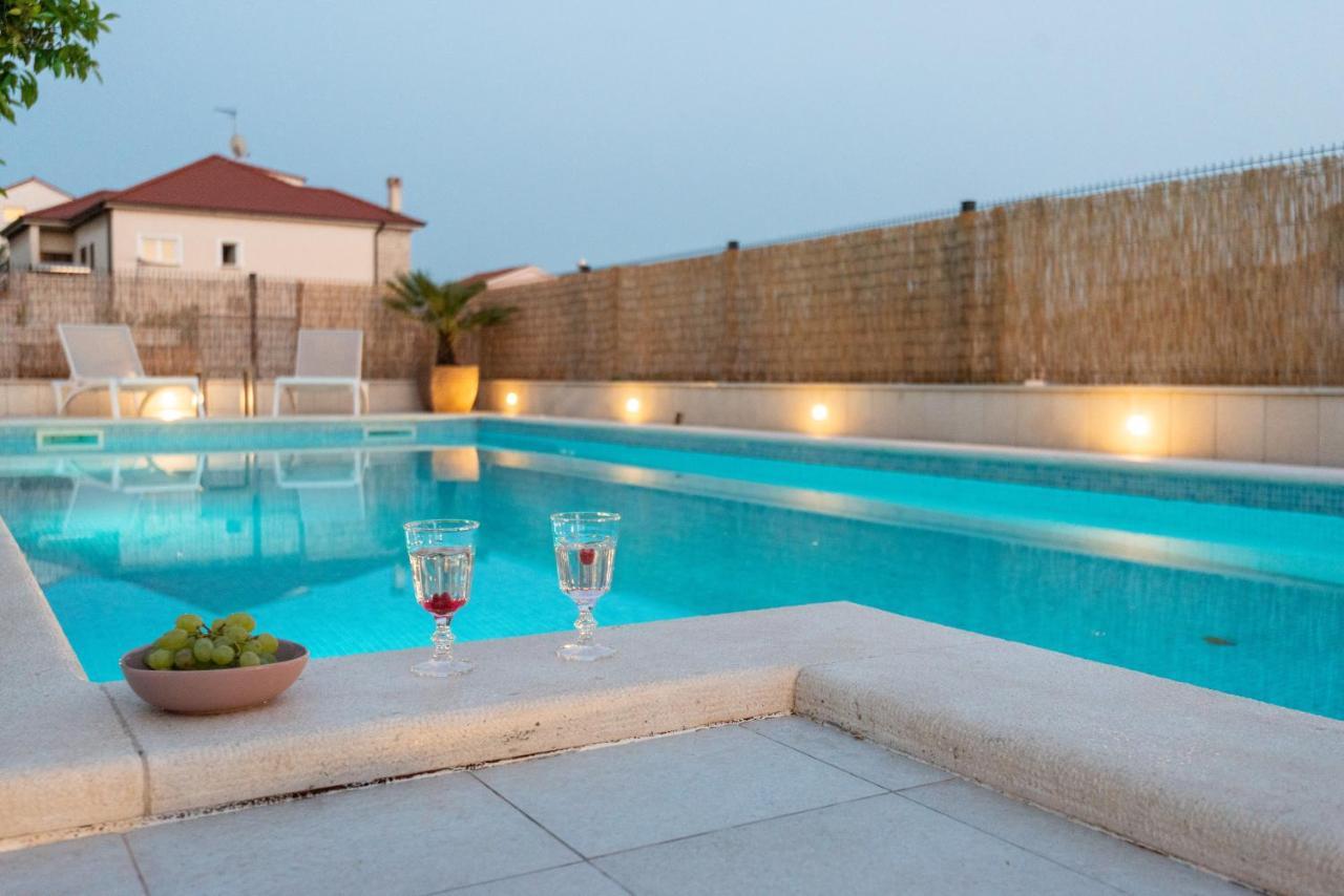 Sun gardens Villa Šibenik Exteriör bild