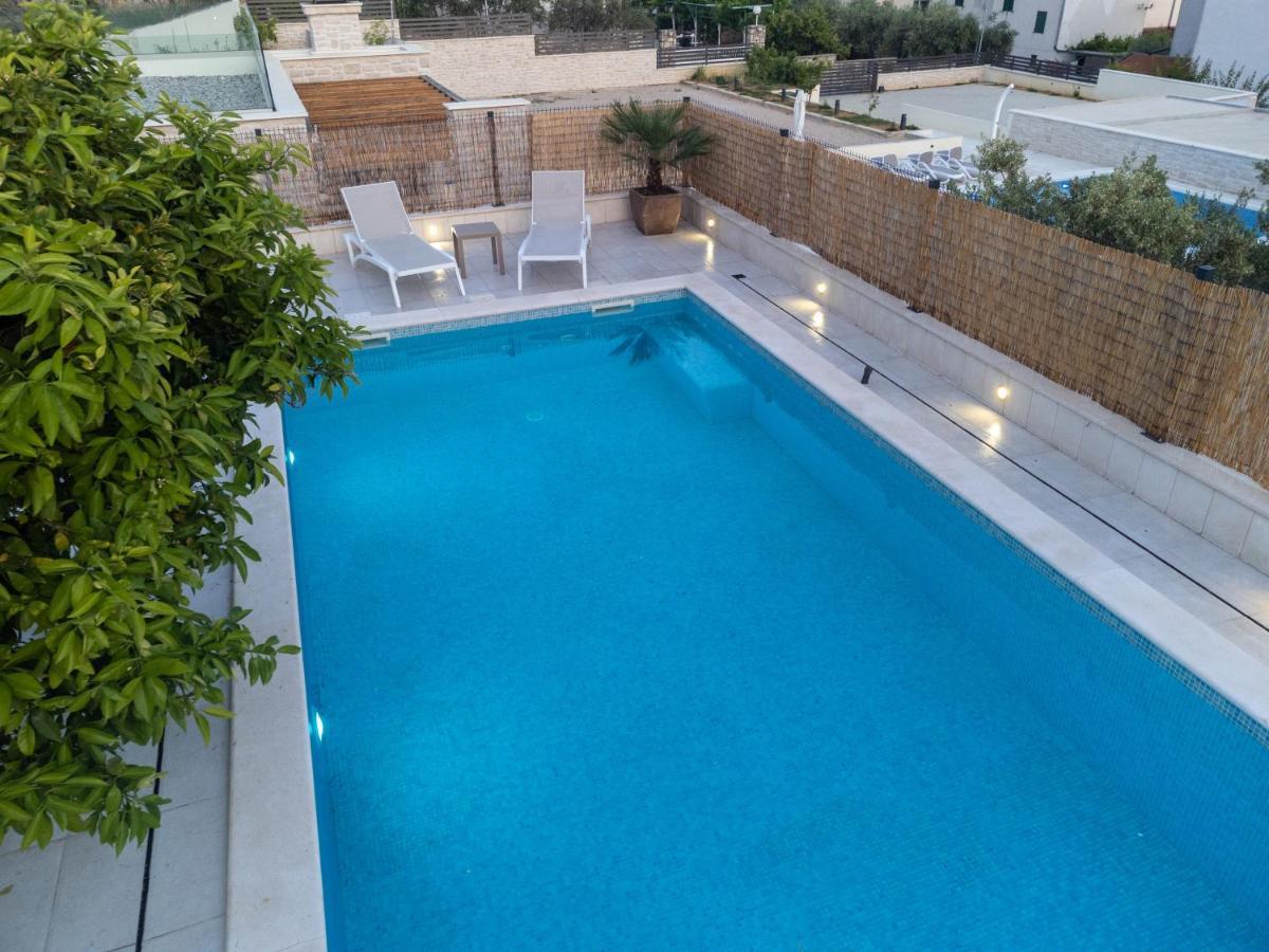 Sun gardens Villa Šibenik Exteriör bild